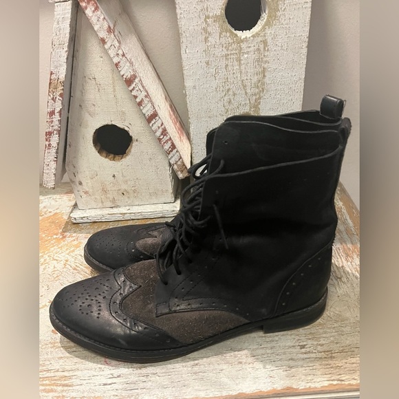 Free People Black Distressed Womens Lace up Boots Size 41/8.5 - Picture 10 of 10